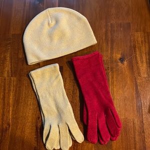 Echo gloves and hat. Red gloves, tan gloves and hat.